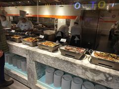 自助取餐区-火锅岛潮牌自助餐厅(天津天佑城店)