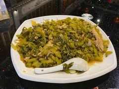 酸菜炒鱿鱼-丰食农家乐