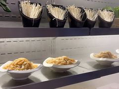 -新艺自助美食城(中山路店)