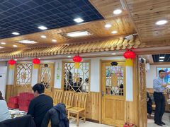 -屯老二农家铁锅炖·行业领军者(梅江店)