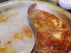 -沸炉重庆老火锅(军事博物馆店)