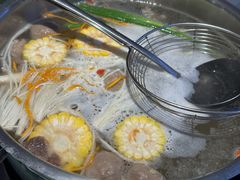 -花田煮鲜牛肉火锅(钟楼众汇店)