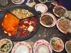 -水巷子·巴掌腰片重庆火锅(云纺店)