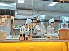 -伊喜饺子·烤鸭(五道口学院路店)