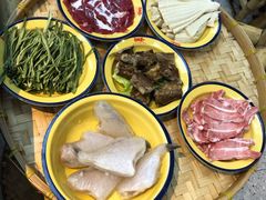 摸奶牛肉-卤校长重庆火锅(合肥宁国路店)