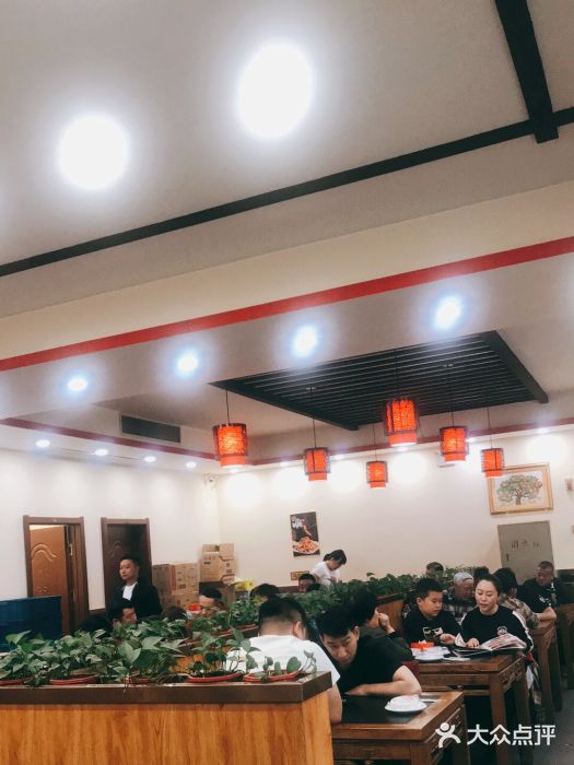 小唐小四川水煮鱼(北三路店)大堂图片