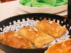 蜜汁叉烧酥-顺德人家食府(黄金广场店)