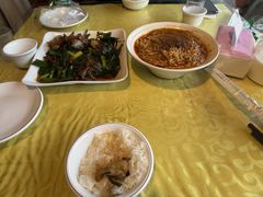 -柏合黄记豆腐皮饭店