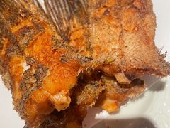 秘制炸鱼尾-阿里家·新疆烤肉酒場
