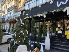 -W COLLECTIVE  DESSERT SHOP