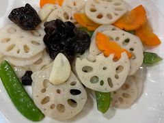 -鲜榨果汁·啤酒鱼(环岛河店)
