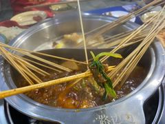 -马路边边·成都串串(翠柏路店)