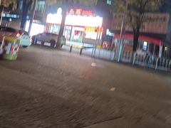 -养牛邓·潮汕牛肉海鲜自助火锅(广州店)