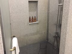 -龙山酒店温泉