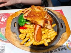-香港新发烧腊茶餐厅(书城店)