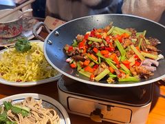 -鸽舞笙平金牌烧鸽子·融合菜(鲁谷店)