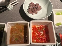 -左庭右院鲜牛肉火锅黑金店(陆家嘴中心店)