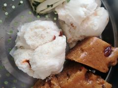 -白玉兰食品甜凤店(合生汇店)
