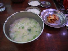 -神仙雪浓汤(明洞店)