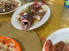 -鸿港海鲜批发市场