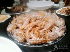 -马路边上·小海鲜烧烤(八一路店)