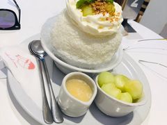 蜜瓜雪冰-Cheevit Cheeva(Sirimangkalajarn)