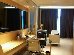 android_upload_pic-苏州金鸡湖中茵皇冠假日酒店