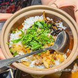 这家老板也太帅了吧…