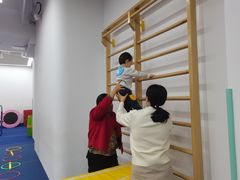 -蜩动儿童运动成长馆(恒生万鹂广场店)