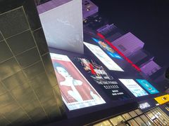 -资和信百货商场