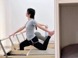-小黑裙瑜伽·普拉提