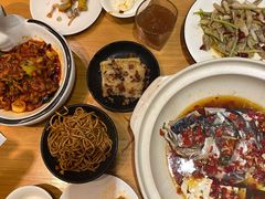 热干面-莲餐厅·湖北菜·藕汤是头牌(愚园路店)