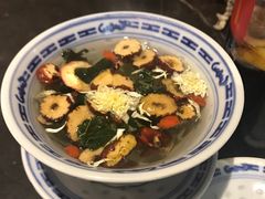 -巴四老城区炭火蛙锅(张江店)
