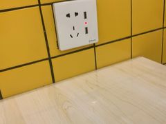 -帅小六刨冰·不一样的奶冰(总店)