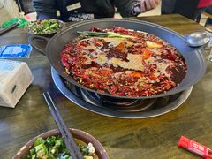 -黄潇洒老火锅(九眼桥宏济巷店)