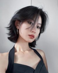 -十六番发型师事务所