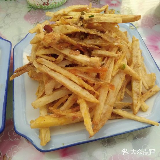朋来餐厅(学院路小吃街店)