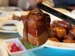 鱼豆腐红烧肉-郑州烤鸭总店