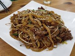 干炒牛河-南记食粥坊·宵夜大排档(莲花总店)