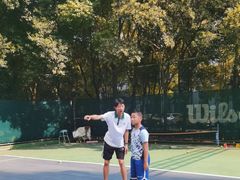 -快网网球俱乐部(徐汇爱建园店)