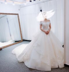 -ZHICOME·稚蔻婚纱礼服造型定制(西安龙首印象城店)