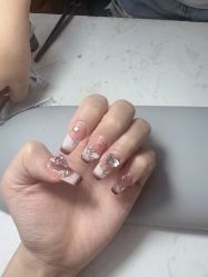 -尤米一站式美甲美睫