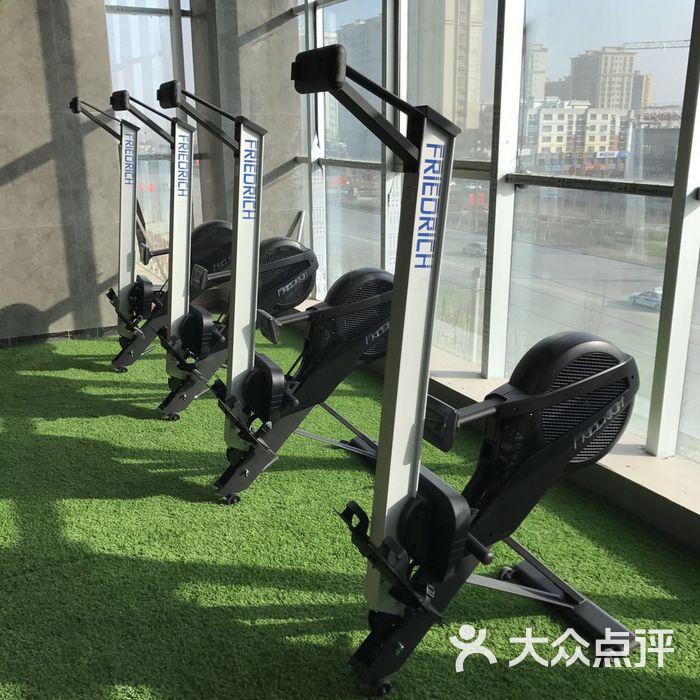 菲特尼斯国际健身会所