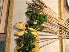 -街角等你.大连海鲜烧烤.经典铁板海鲜串(西安路店)