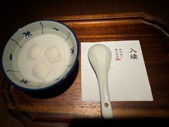 -RUXU入续糖水铺与包(卓悦中心店)