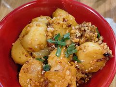 -拐枣巷小串串(财大店)