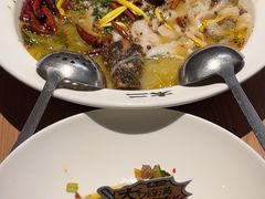 -太二酸菜鱼(武汉光谷保利店)