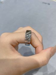 -Zbird钻石小鸟·钻戒婚戒定制高端珠宝私人定制中心