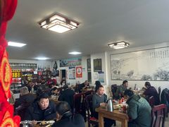 -溢心园香河肉饼总店