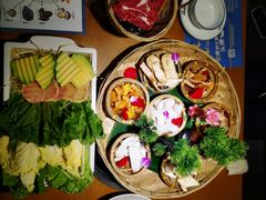 -菌彩云南野生菌火锅(万达广场店)